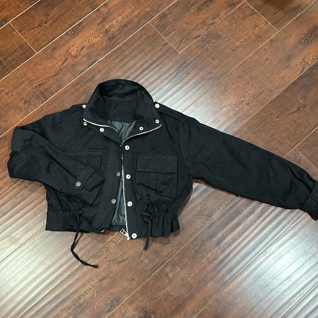 Yesstyle Cropped Jacket
